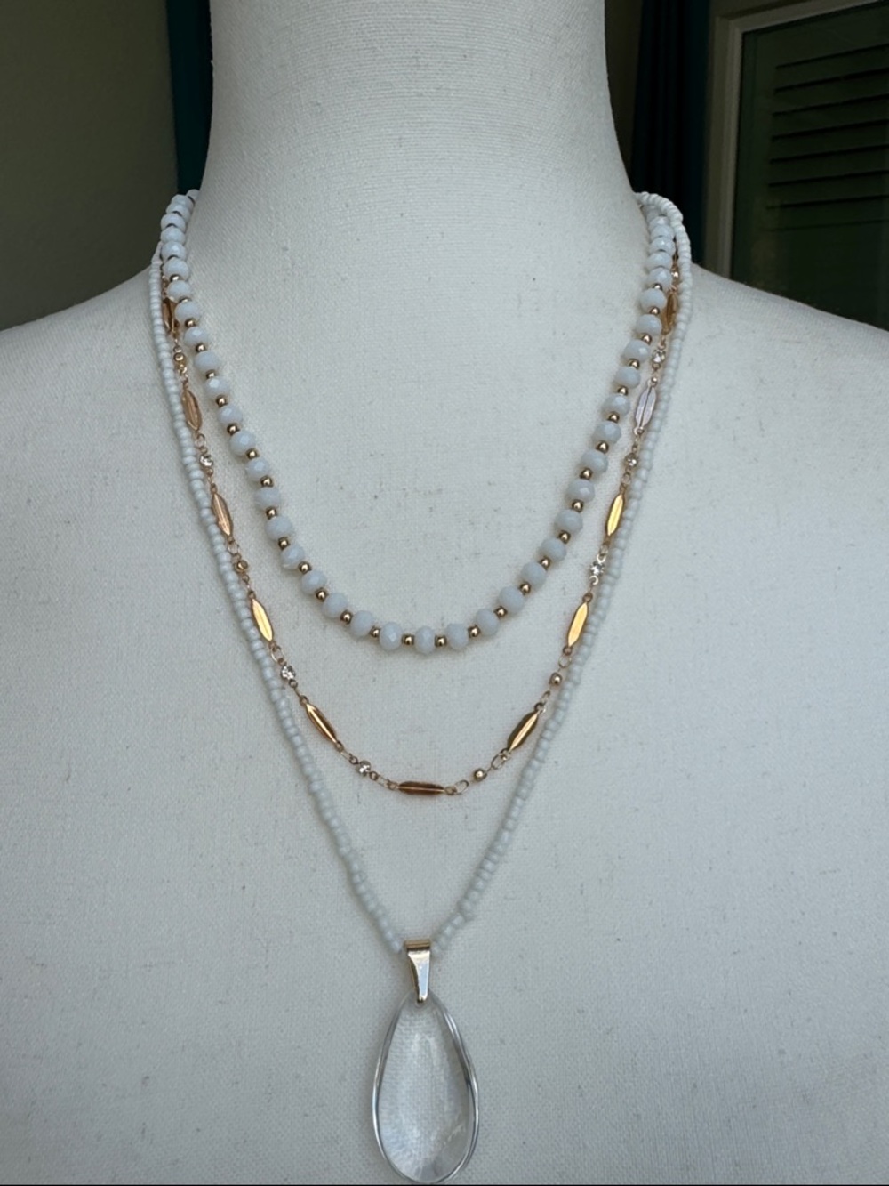 C 1946 Triple strand statement necklace - NWOT